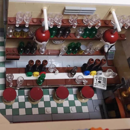 MOC City Street Expert Queen Bricktoria Bricks Toy 10197