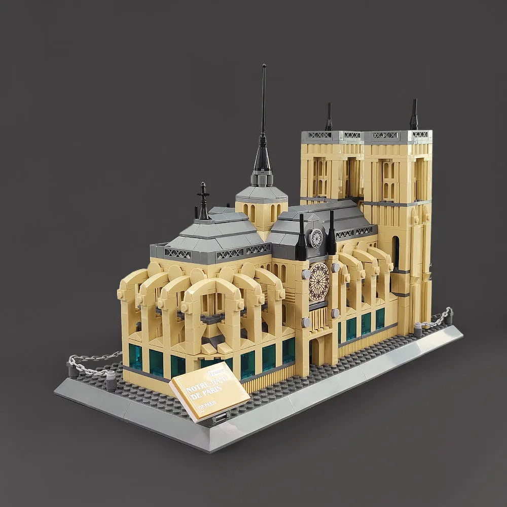 MOC Architecture Paris Notre Dame Cathedral Bricks Toy