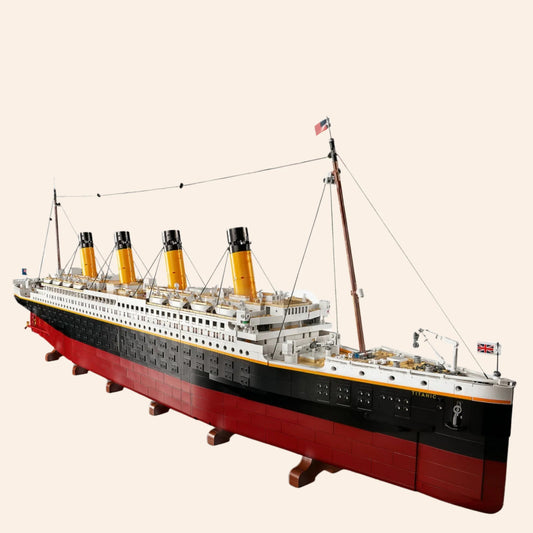 NEW 9090 PCS Titanic Ship Unbranded Building Block Set Model Adults MOC