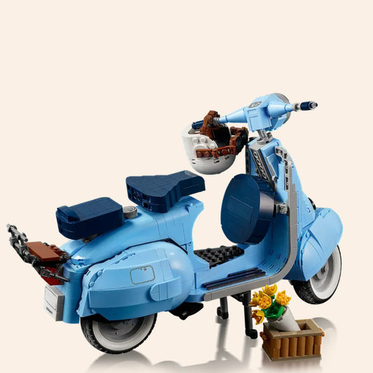 NEW Classic Scooter Building Blocks Set Model Adults MOC Vespa Retro Vehicle