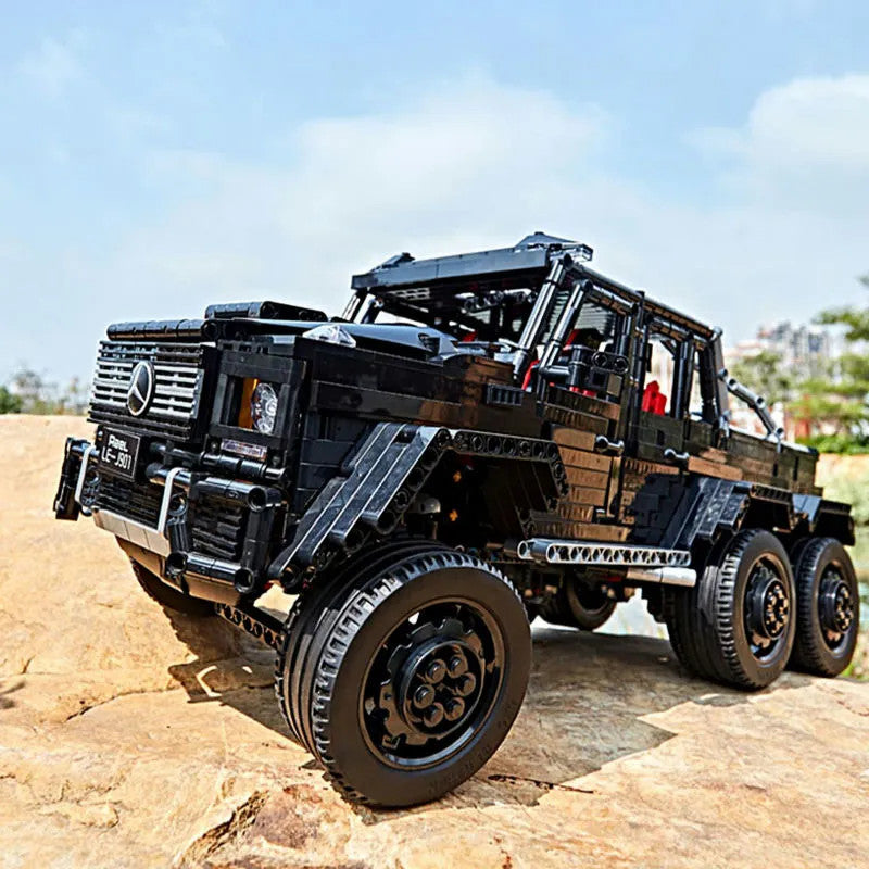 MOC Tech Off-Road LAND CRUISER AMG SUV Bricks Toy J901