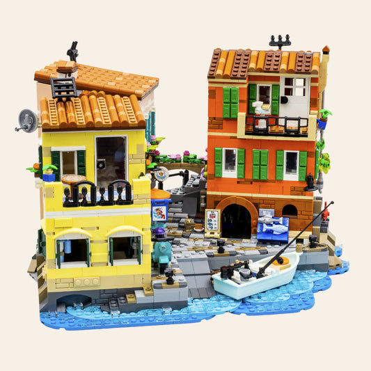 NEW Italian Riviera Coastal Building Blocks Set 3251 pcs Ideas Adults Display