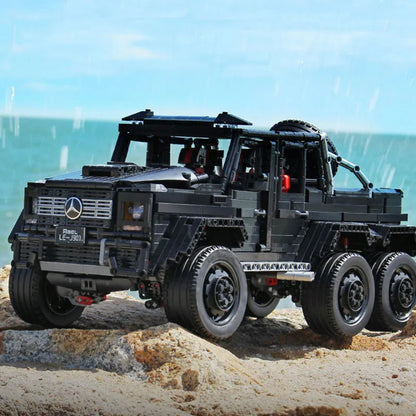 MOC Tech Off-Road LAND CRUISER AMG SUV Bricks Toy J901