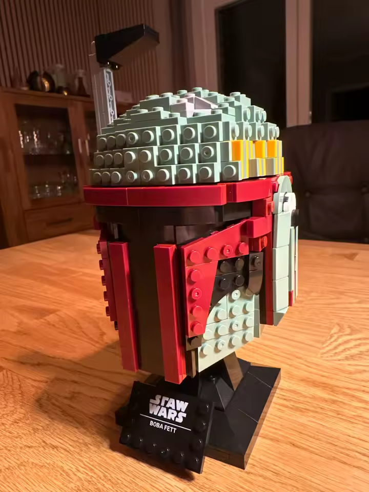 BRAND NEW Star Wars Boba Fett Helmet Mask (75277) 625PCS Building Block Set