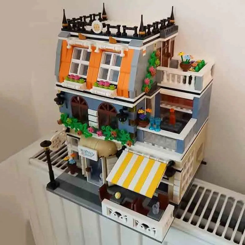 MOC Creator Expert City Garden Hotel Bricks Toy 0940