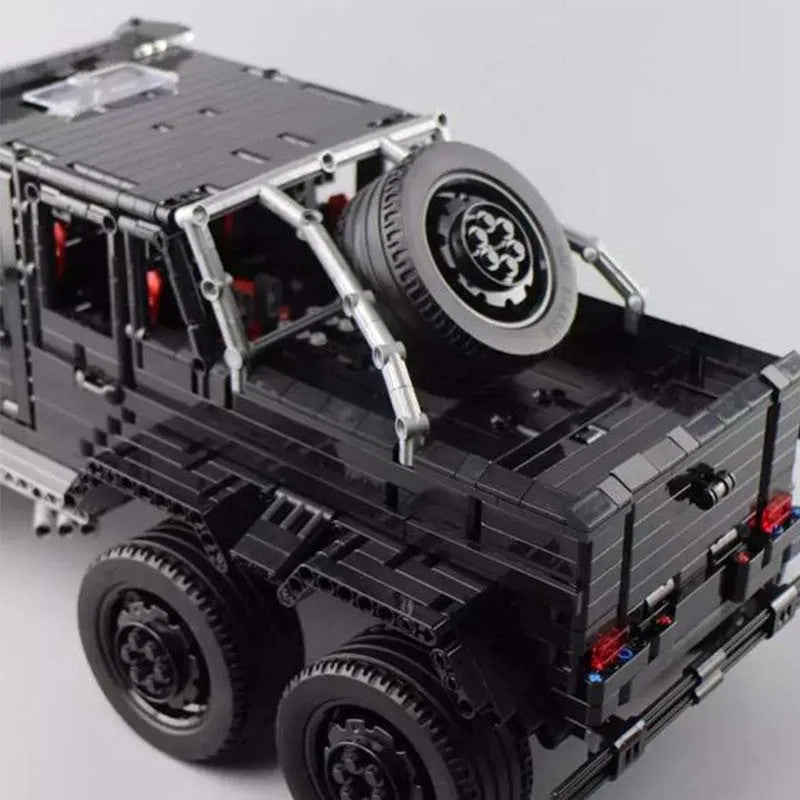 MOC Tech Off-Road LAND CRUISER AMG SUV Bricks Toy J901
