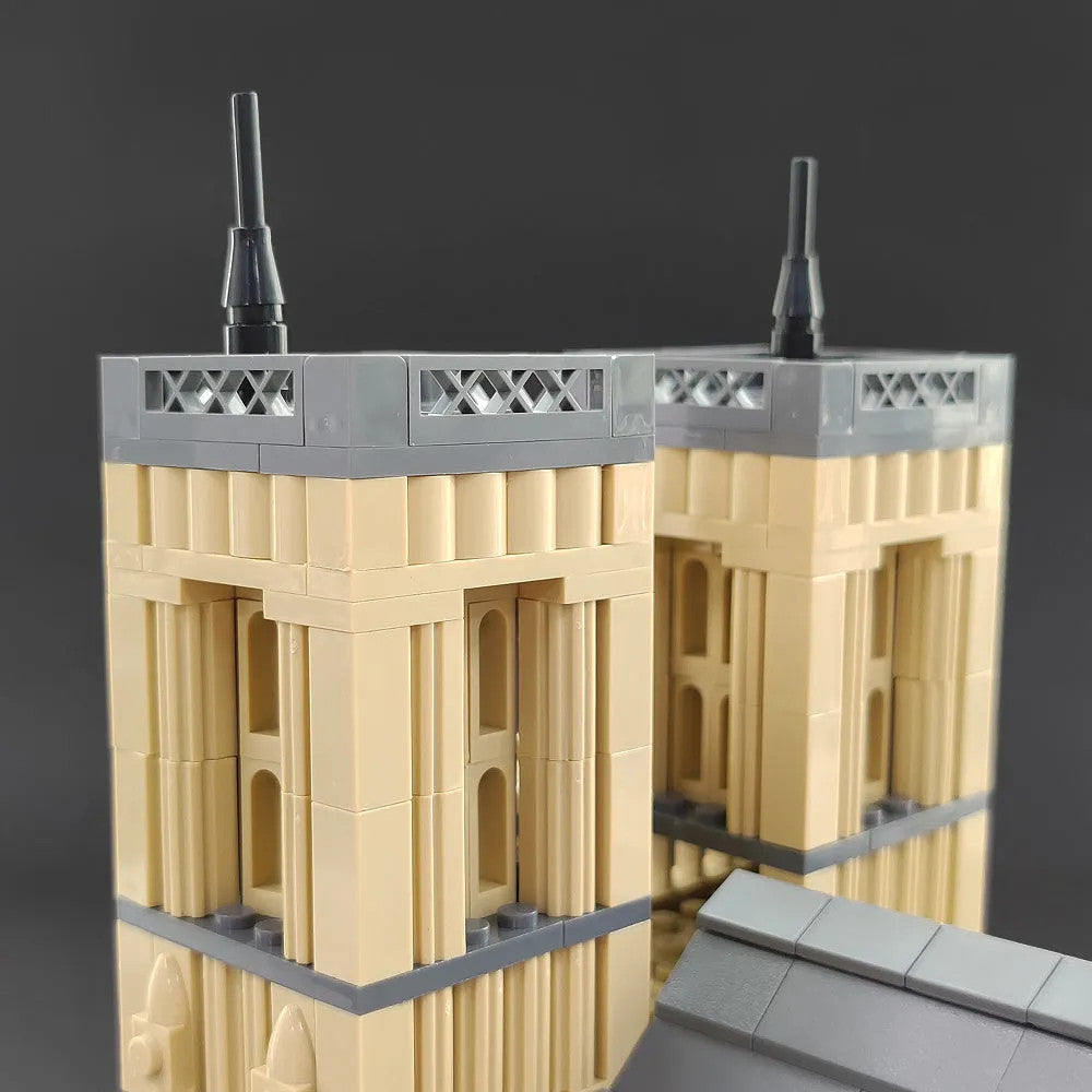 MOC Architecture Paris Notre Dame Cathedral Bricks Toy