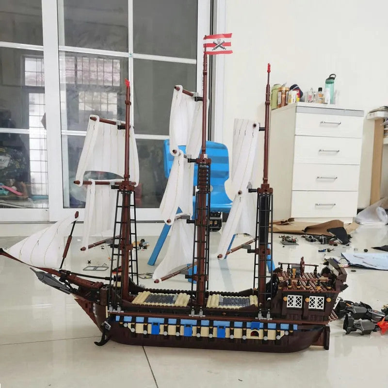 Movie MOC Imperial Flagship Pirate Ship Bricks Toy 22001