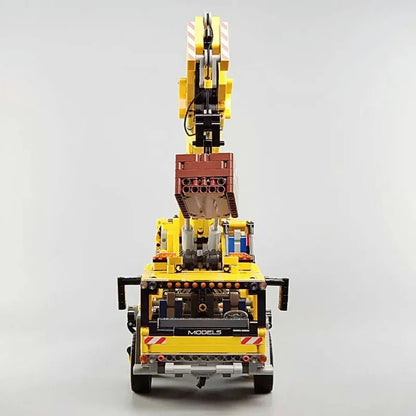 MOC APP Motorized RC Heavy Mobile Lift Crane Truck Bricks Toy