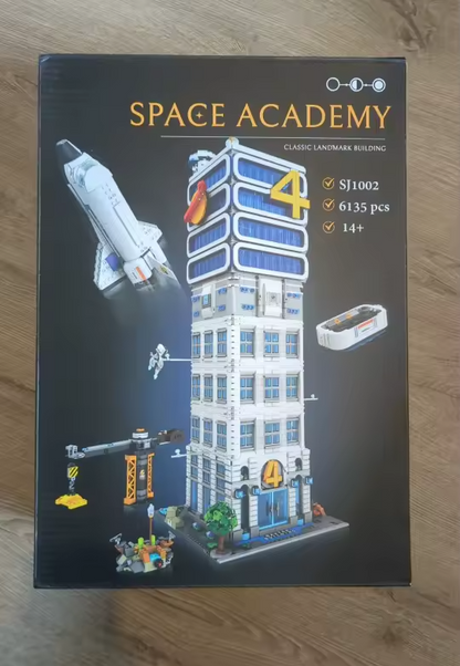 NEW IN BOX Fantastic 4 Modular Building 6135PCS Superhero Modular Building Set
