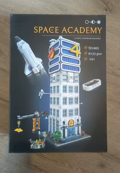 NEW IN BOX Fantastic 4 Modular Building 6135PCS Superhero Modular Building Set