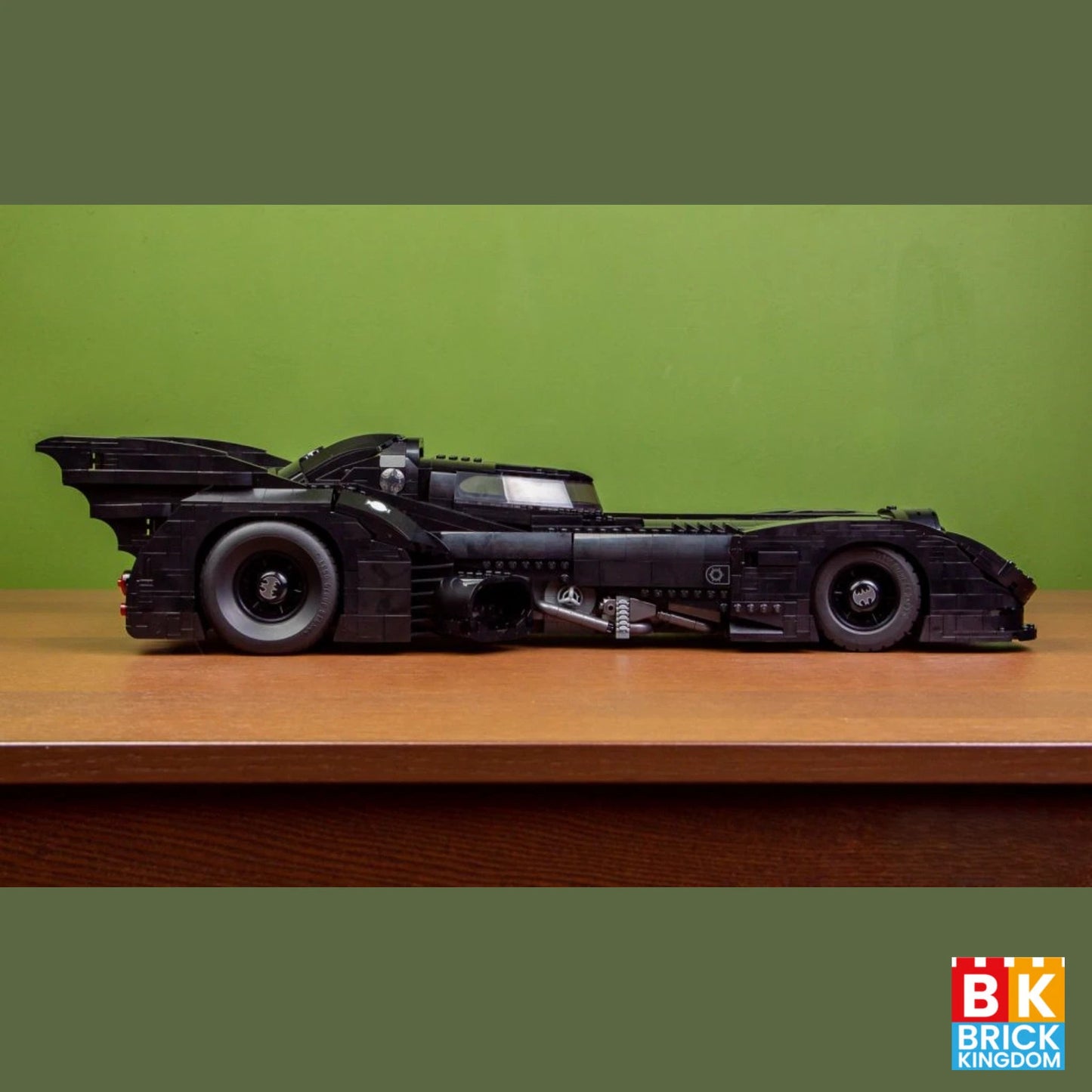 Building Block Set - New 1989 Batmobile 3,306 Pieces