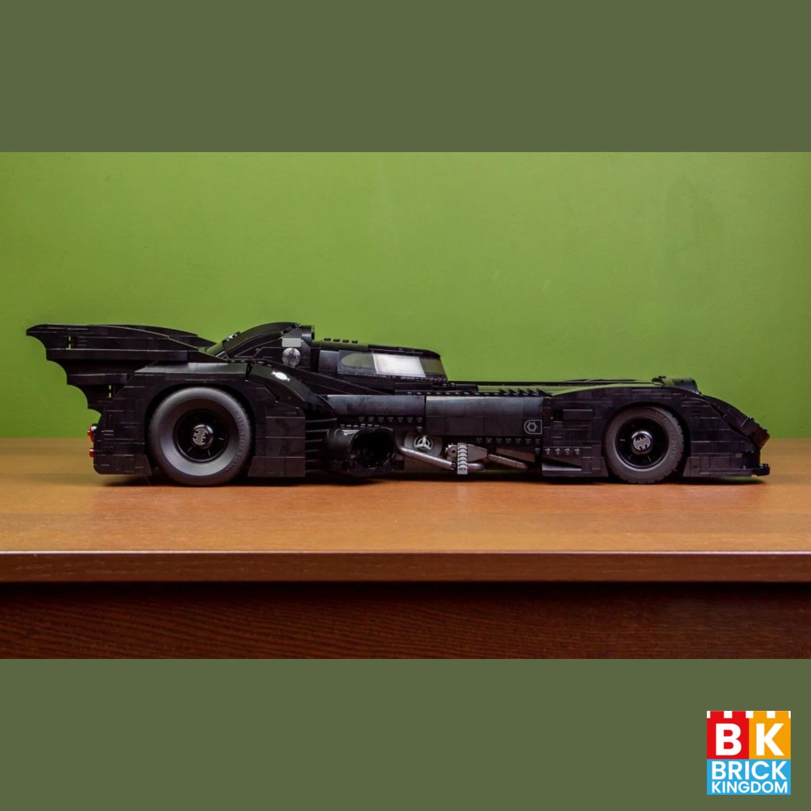 Building Block Set - New 1989 Batmobile 3,306 Pieces