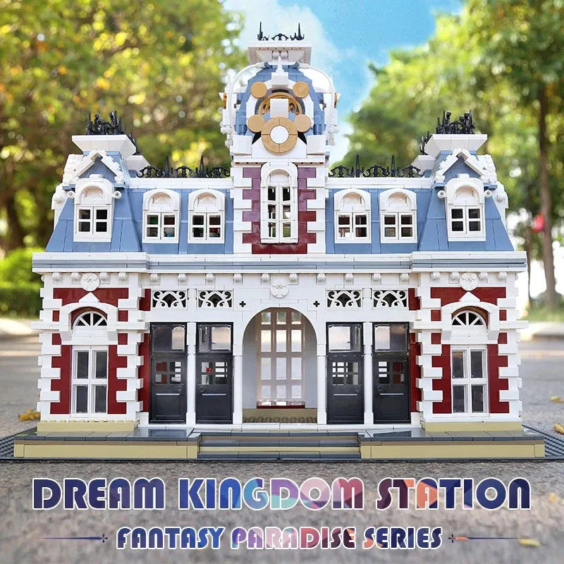 Street Expert MOC Dreamland City Train Station Bricks Toy