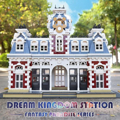Street Expert MOC Dreamland City Train Station Bricks Toy