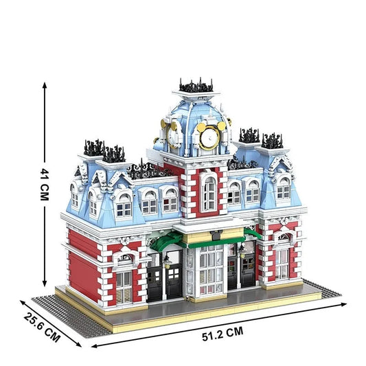 Street Expert MOC Dreamland City Train Station Bricks Toy