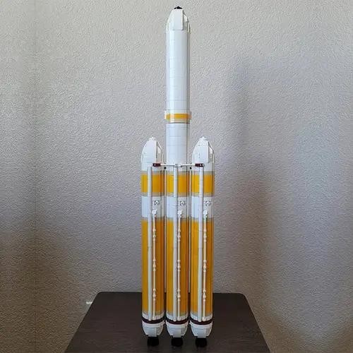 NEW 1912PCS Delta IV Heavy Rocket with Parker Solar Probe Saturn V Scale 
