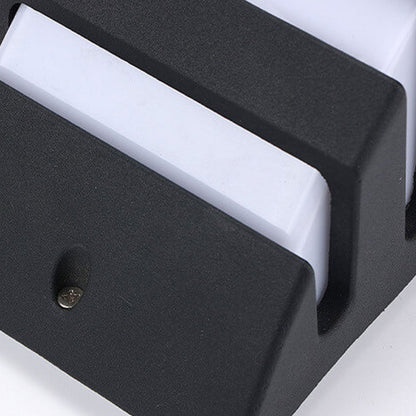 Outdoor Curved Geometric Waterproof LED Wall Sconce Lamp