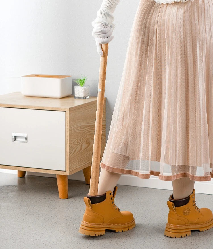 Extra Long Shoe Horn with Grip Handle