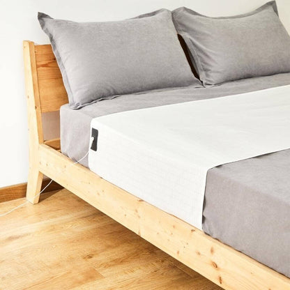 Grounding Bed Sheet with Detachable Grounding Cord