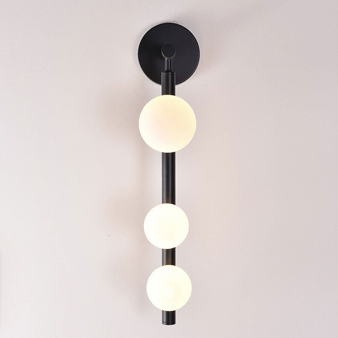 Light Luxury Bead String Design 3-Light Wall Sconce Lamp