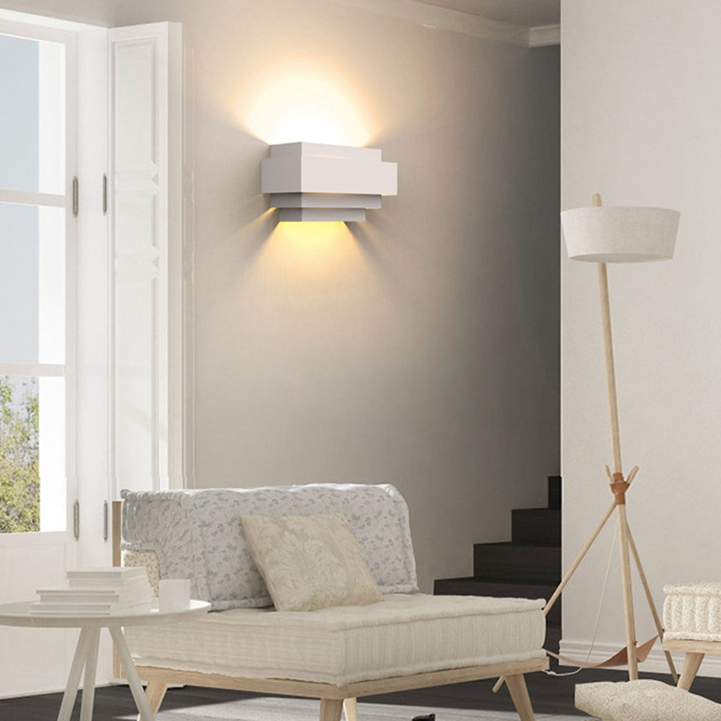 European Solid Color Half-circle Iron LED Wall Sconce Lamp