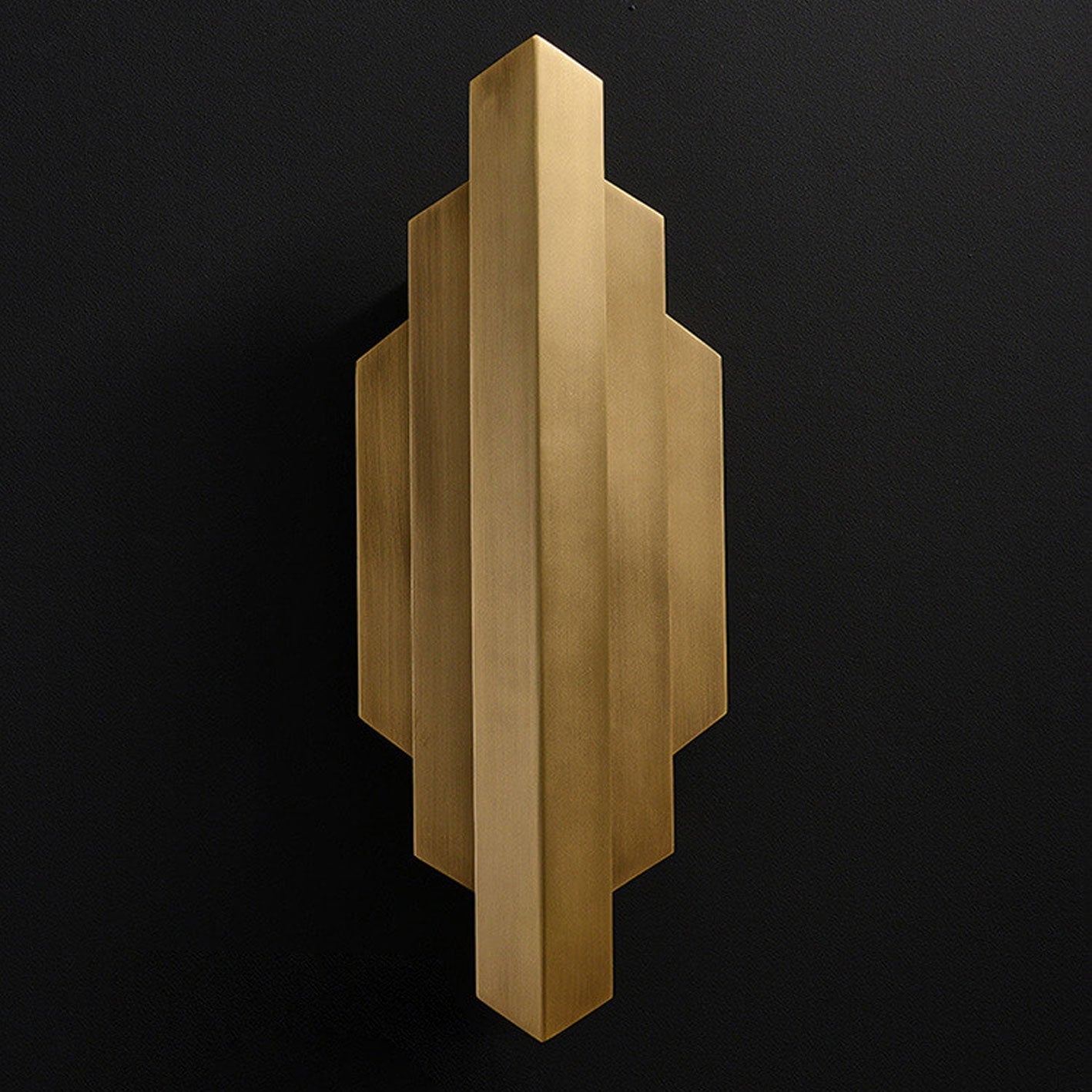Light Symmetrical Graphic Design 1-Light Wall Sconce Lamp