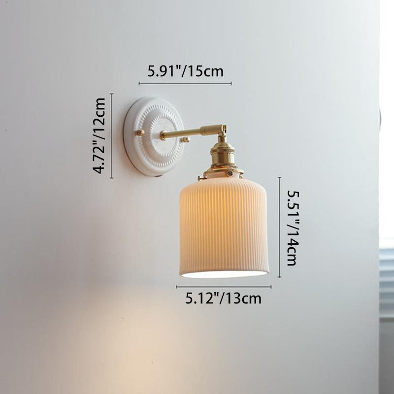 Traditional Vintage Ceramic Brass 1-Light Wall Sconce
