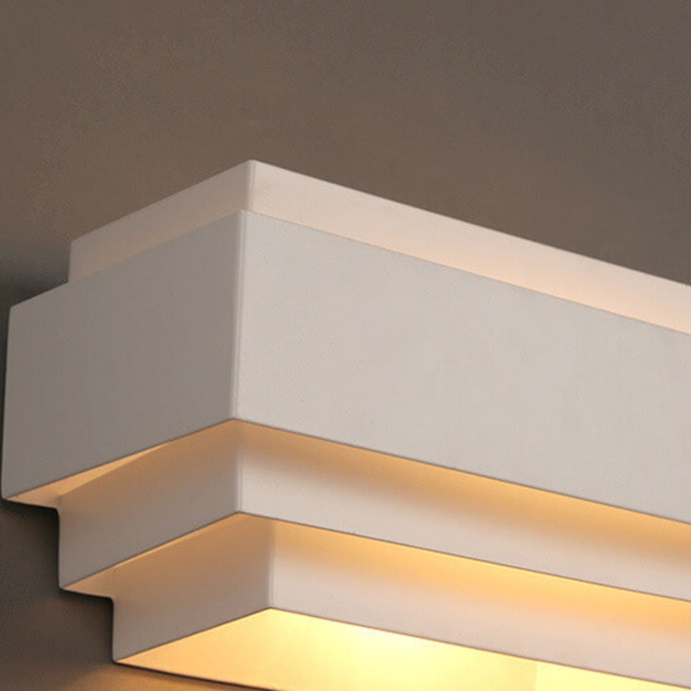 Square Geometric Cascade Iron 1-Light Wall Sconce Lamp