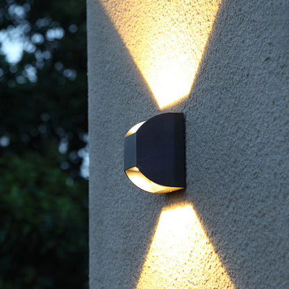 Minimalist Waterproof LED Outdoor Patio Wall Sconce Lamp