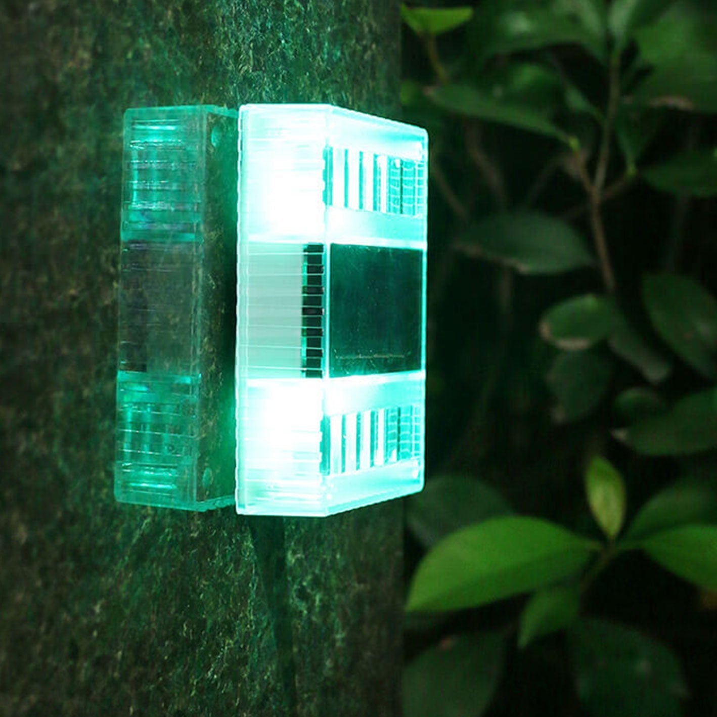 Solar Down LED Outdoor Decorative Garden Wall Sconce Lamp