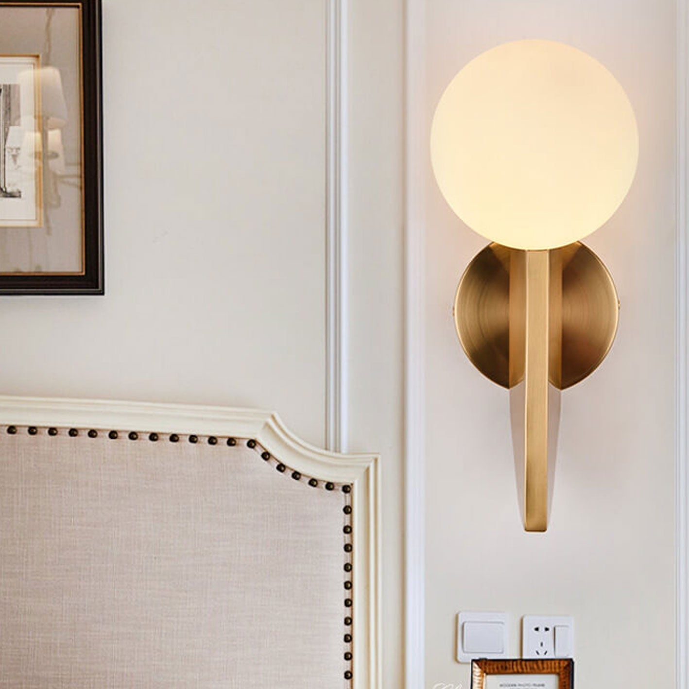 Nordic Simple Ball Lamp Shade 1-Light Wall Sconce Lamp