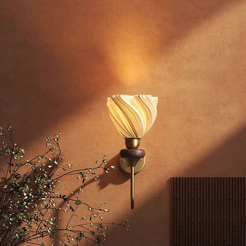 Petal-Shaped Solid Wood Iron PLA 1-Light Wall Sconce Lamp