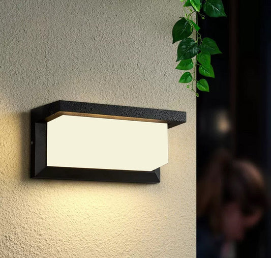 Waterproof Aluminum Acrylic LED Outdoor Wall Sconce Lamp