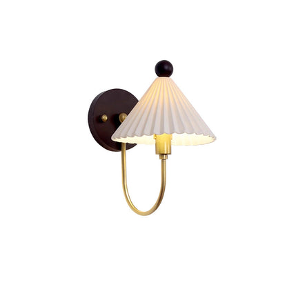 Pleated Wood Hardware Ceramic 1-Light Wall Sconce Lamp