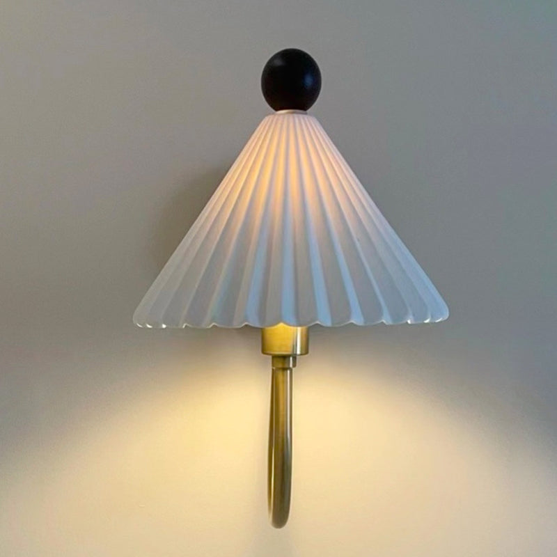 Pleated Wood Hardware Ceramic 1-Light Wall Sconce Lamp