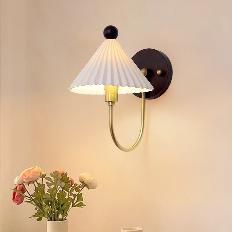 Pleated Wood Hardware Ceramic 1-Light Wall Sconce Lamp