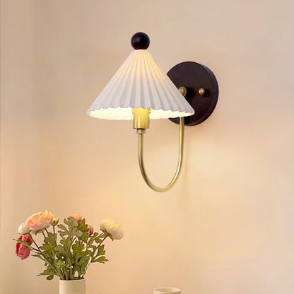 Pleated Wood Hardware Ceramic 1-Light Wall Sconce Lamp