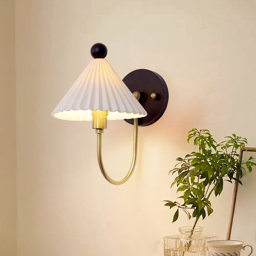 Pleated Wood Hardware Ceramic 1-Light Wall Sconce Lamp