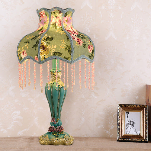 Traditional Resin Table Lamp