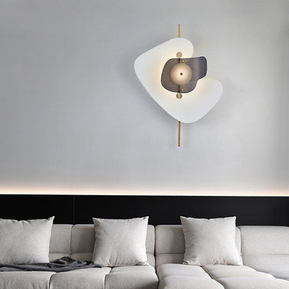 Deco Irregular Geometry Hardware Iron LED Wall Sconce Lamp