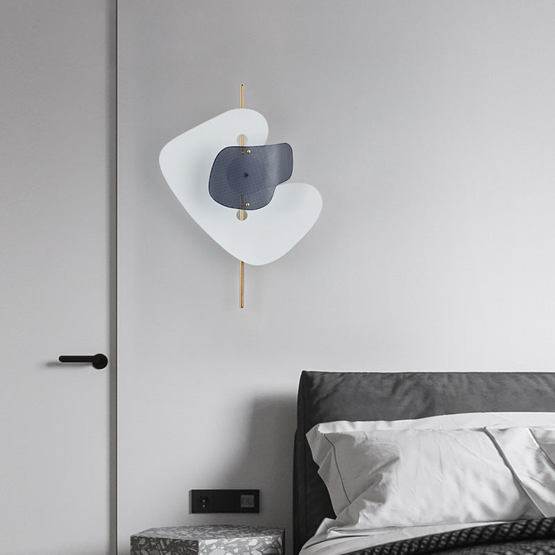 Deco Irregular Geometry Hardware Iron LED Wall Sconce Lamp
