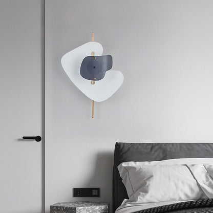 Deco Irregular Geometry Hardware Iron LED Wall Sconce Lamp