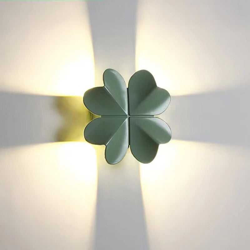 Four Leaf Clover Aluminum Waterproof LED Wall Sconce Lamp
