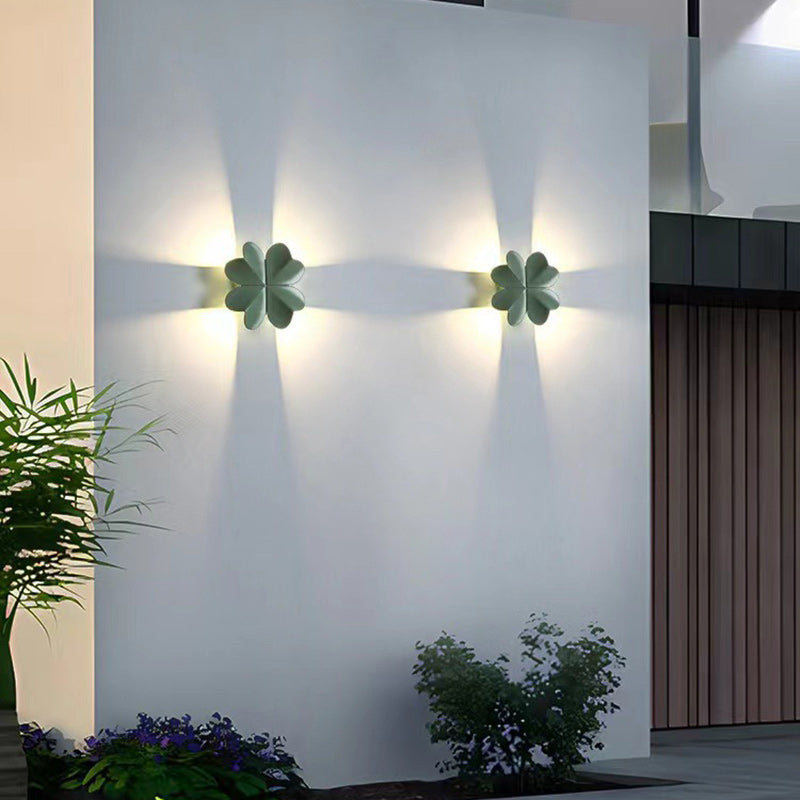 Four Leaf Clover Aluminum Waterproof LED Wall Sconce Lamp