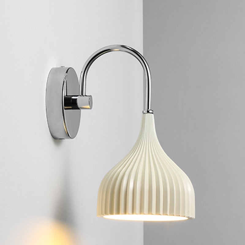 Modern Simplicity Resin Iron 1 - Light Wall Sconce Lamp