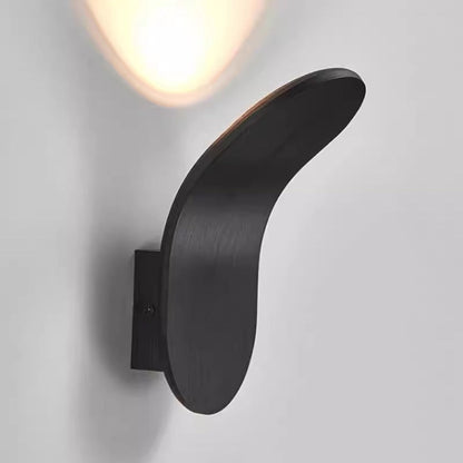 Modern Simplicity Aluminum LED Wall Sconce Lamp