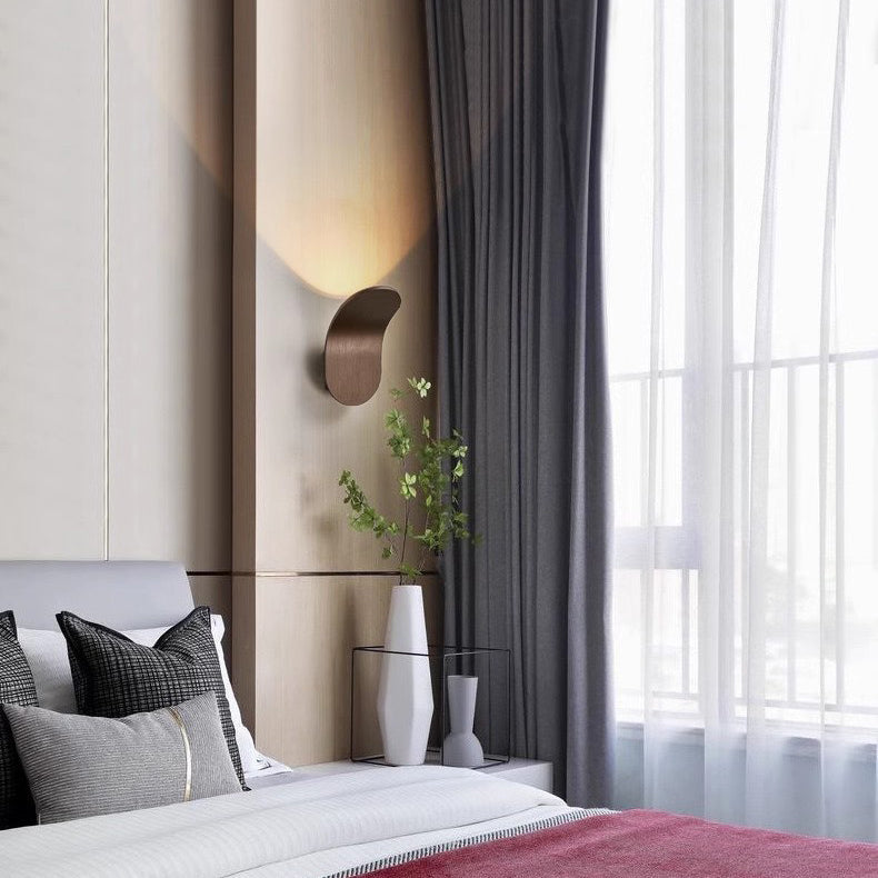 Modern Simplicity Aluminum LED Wall Sconce Lamp