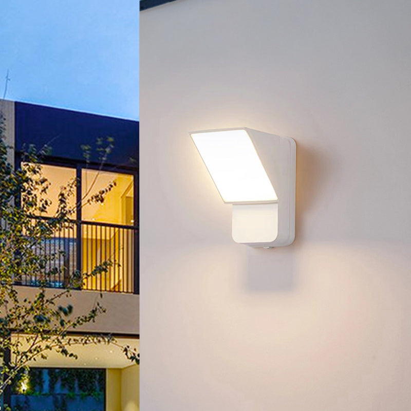 Simplicity Aluminum Lampshade LED Wall Sconce Lamp
