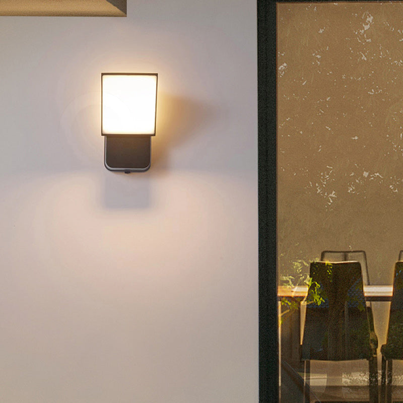 Simplicity Aluminum Lampshade LED Wall Sconce Lamp